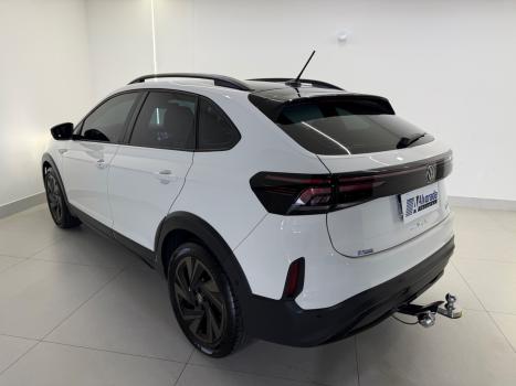 VOLKSWAGEN Nivus 1.0 4P FLEX 200 TSI HIGHLINE TURBO AUTOM�TICO, Foto 13