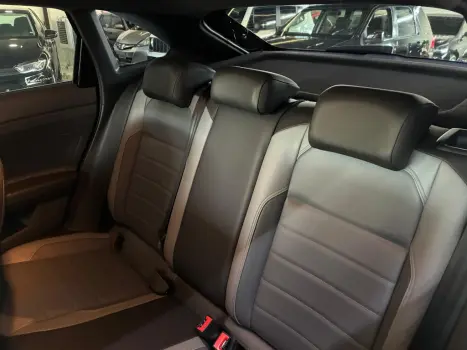 VOLKSWAGEN Nivus 1.0 4P FLEX 200 TSI SENSE TURBO AUTOM�TICO, Foto 14