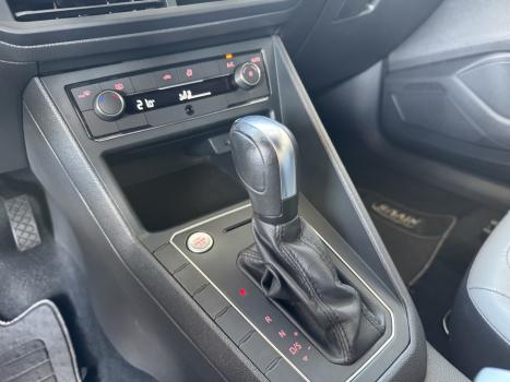 VOLKSWAGEN Nivus 1.0 4P FLEX 200 TSI HIGHLINE TURBO AUTOM�TICO, Foto 17