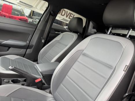 VOLKSWAGEN Nivus 1.0 4P FLEX 200 TSI HIGHLINE TURBO AUTOM�TICO, Foto 15
