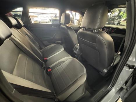 VOLKSWAGEN Nivus 1.0 4P FLEX 200 TSI HIGHLINE TURBO AUTOM�TICO, Foto 13