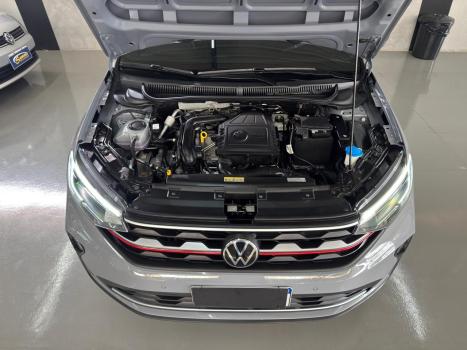 VOLKSWAGEN Nivus 1.0 4P FLEX 200 TSI HIGHLINE TURBO AUTOM�TICO, Foto 15
