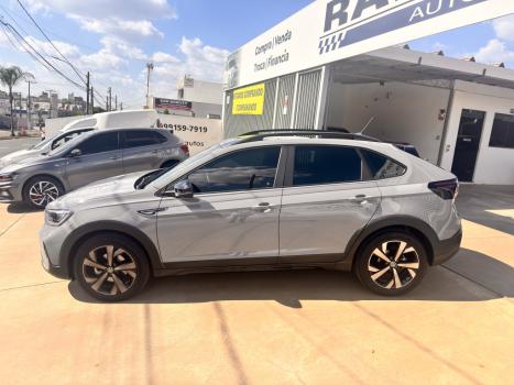 VOLKSWAGEN Nivus 1.0 4P FLEX 200 TSI HIGHLINE TURBO AUTOM�TICO, Foto 4