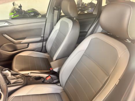 VOLKSWAGEN Nivus 1.0 4P FLEX 200 TSI HIGHLINE TURBO AUTOM�TICO, Foto 11