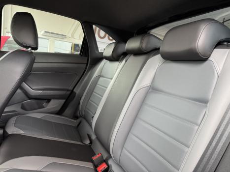 VOLKSWAGEN Nivus 1.0 4P FLEX 200 TSI HIGHLINE TURBO AUTOM�TICO, Foto 9