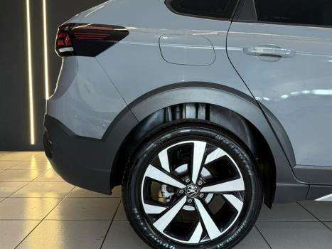 VOLKSWAGEN Nivus 1.0 4P FLEX 200 TSI HIGHLINE TURBO AUTOM�TICO, Foto 5