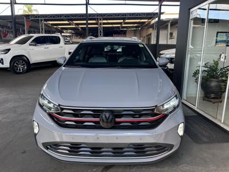 VOLKSWAGEN Nivus 1.0 4P FLEX 200 TSI HIGHLINE TURBO AUTOM�TICO, Foto 2