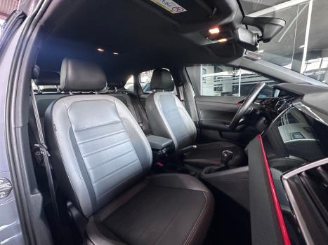 VOLKSWAGEN Nivus 1.0 4P FLEX 200 TSI HIGHLINE TURBO AUTOM�TICO, Foto 8