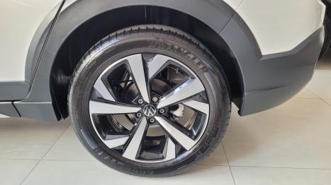 VOLKSWAGEN Nivus 1.0 4P FLEX 200 TSI HIGHLINE TURBO AUTOM�TICO, Foto 10