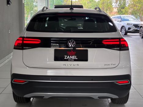 VOLKSWAGEN Nivus 1.0 4P FLEX 200 TSI HIGHLINE TURBO AUTOM�TICO, Foto 11