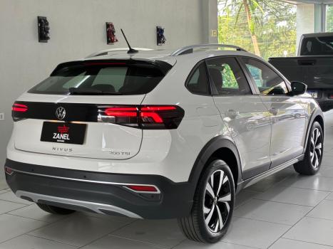 VOLKSWAGEN Nivus 1.0 4P FLEX 200 TSI HIGHLINE TURBO AUTOM�TICO, Foto 19
