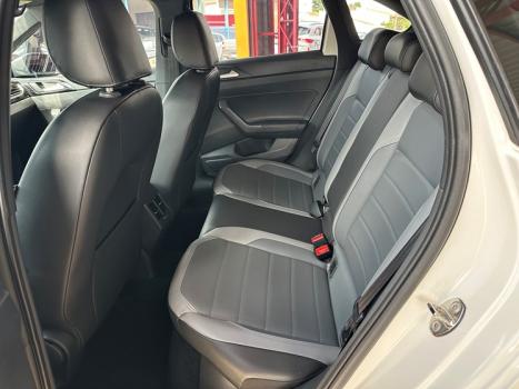 VOLKSWAGEN Nivus 1.0 4P FLEX 200 TSI HIGHLINE TURBO AUTOM�TICO, Foto 13