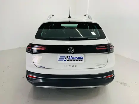 VOLKSWAGEN Nivus 1.0 4P FLEX 200 TSI HIGHLINE TURBO AUTOM�TICO, Foto 12