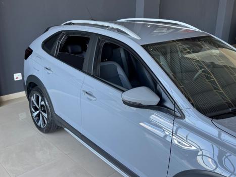 VOLKSWAGEN Nivus 1.0 4P FLEX 200 TSI HIGHLINE TURBO AUTOM�TICO, Foto 9