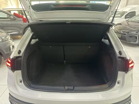 VOLKSWAGEN Nivus 1.0 4P FLEX 200 TSI HIGHLINE TURBO AUTOM�TICO, Foto 10
