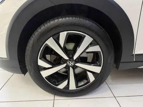 VOLKSWAGEN Nivus 1.0 4P FLEX 200 TSI HIGHLINE TURBO AUTOM�TICO, Foto 32