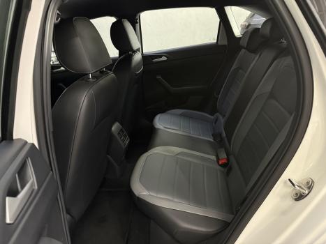 VOLKSWAGEN Nivus 1.0 4P FLEX 200 TSI HIGHLINE TURBO AUTOM�TICO, Foto 13