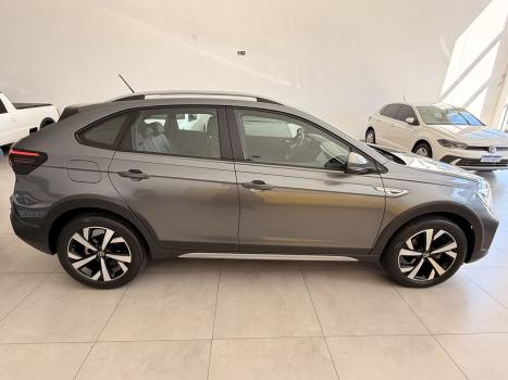 VOLKSWAGEN Nivus 1.0 4P FLEX 200 TSI HIGHLINE TURBO AUTOM�TICO, Foto 15