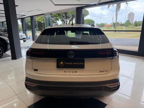 VOLKSWAGEN Nivus 1.0 4P FLEX 200 TSI COMFORTLINE TURBO AUTOM�TICO, Foto 5