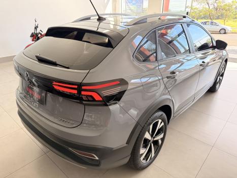 VOLKSWAGEN Nivus 1.0 4P FLEX 200 TSI HIGHLINE TURBO AUTOM�TICO, Foto 2