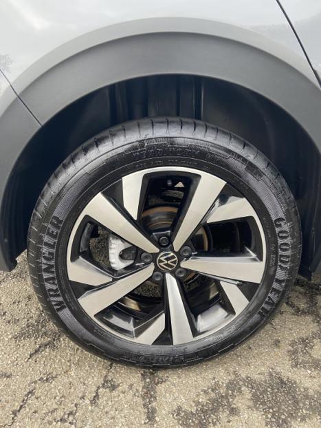 VOLKSWAGEN Nivus 1.0 4P FLEX 200 TSI HIGHLINE TURBO AUTOM�TICO, Foto 15