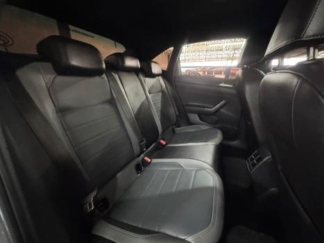 VOLKSWAGEN Nivus 1.0 4P FLEX 200 TSI HIGHLINE TURBO AUTOM�TICO, Foto 12