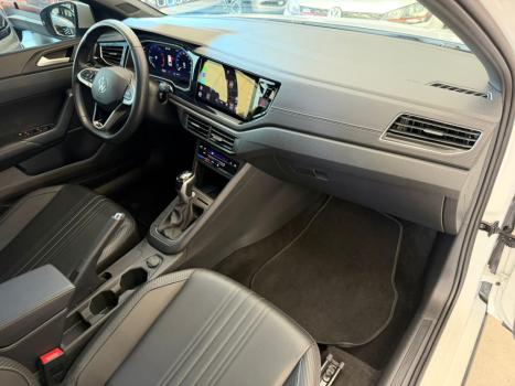 VOLKSWAGEN Nivus 1.0 4P FLEX 200 TSI HIGHLINE TURBO AUTOM�TICO, Foto 2