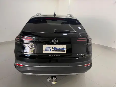 VOLKSWAGEN Nivus 1.0 4P FLEX 200 TSI HIGHLINE TURBO AUTOM�TICO, Foto 12