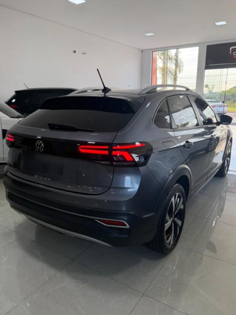 VOLKSWAGEN Nivus 1.0 4P FLEX 200 TSI HIGHLINE TURBO AUTOM�TICO, Foto 4