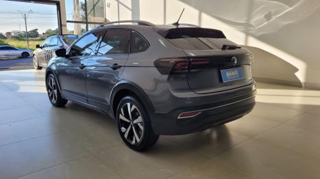 VOLKSWAGEN Nivus 1.0 4P FLEX 200 TSI HIGHLINE TURBO AUTOM�TICO, Foto 6