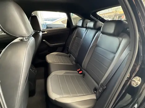 VOLKSWAGEN Nivus 1.0 4P FLEX 200 TSI HIGHLINE TURBO AUTOM�TICO, Foto 10