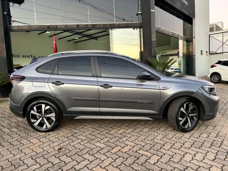 VOLKSWAGEN Nivus 1.0 4P FLEX 200 TSI HIGHLINE TURBO AUTOM�TICO, Foto 8