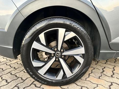 VOLKSWAGEN Nivus 1.0 4P FLEX 200 TSI HIGHLINE TURBO AUTOM�TICO, Foto 9