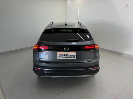 VOLKSWAGEN Nivus 1.0 4P FLEX 200 TSI HIGHLINE TURBO AUTOM�TICO, Foto 11