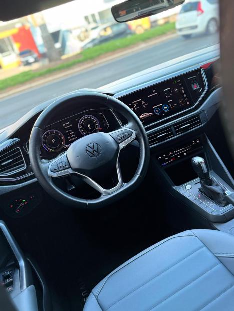 VOLKSWAGEN Nivus 1.0 4P FLEX 200 TSI HIGHLINE TURBO AUTOM�TICO, Foto 8