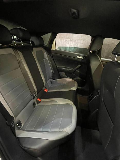 VOLKSWAGEN Nivus 1.0 4P FLEX 200 TSI HIGHLINE TURBO AUTOM�TICO, Foto 14