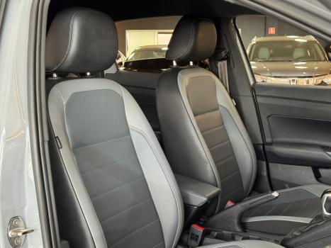 VOLKSWAGEN Nivus 1.0 4P FLEX 200 TSI HIGHLINE TURBO AUTOM�TICO, Foto 6