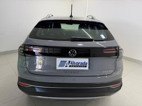 VOLKSWAGEN Nivus 1.0 4P FLEX 200 TSI HIGHLINE TURBO AUTOM�TICO, Foto 12
