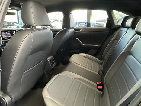 VOLKSWAGEN Nivus 1.0 4P FLEX 200 TSI HIGHLINE TURBO AUTOM�TICO, Foto 11