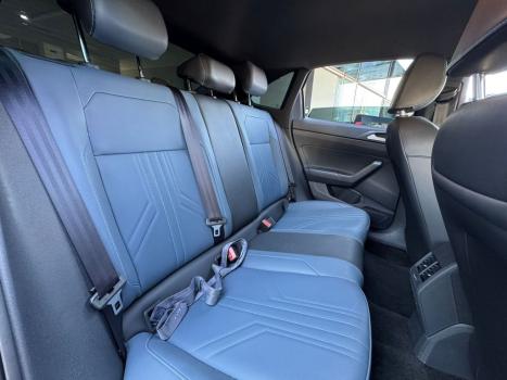 VOLKSWAGEN Nivus 1.0 4P FLEX 200 TSI HIGHLINE TURBO AUTOM�TICO, Foto 14