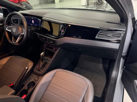VOLKSWAGEN Nivus 1.0 4P FLEX 200 TSI HIGHLINE TURBO AUTOM�TICO, Foto 11
