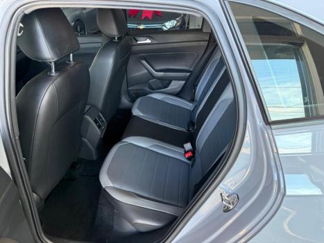 VOLKSWAGEN Nivus 1.0 4P FLEX 200 TSI HIGHLINE TURBO AUTOM�TICO, Foto 9