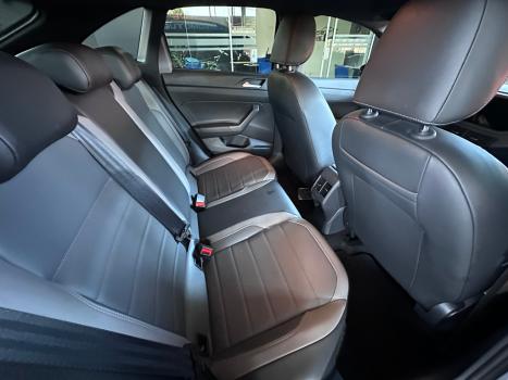 VOLKSWAGEN Nivus 1.0 4P FLEX 200 TSI HIGHLINE TURBO AUTOM�TICO, Foto 6