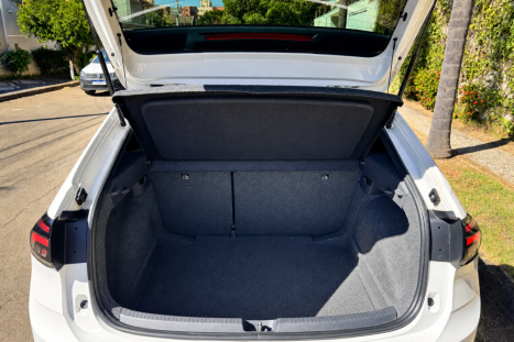 VOLKSWAGEN Nivus 1.0 4P FLEX 200 TSI HIGHLINE TURBO AUTOM�TICO, Foto 12