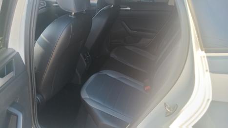 VOLKSWAGEN Nivus 1.0 4P FLEX 200 TSI HIGHLINE TURBO AUTOM�TICO, Foto 11