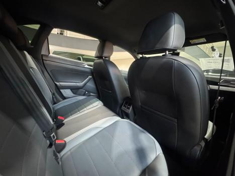 VOLKSWAGEN Nivus 1.0 4P FLEX 200 TSI HIGHLINE TURBO AUTOM�TICO, Foto 13