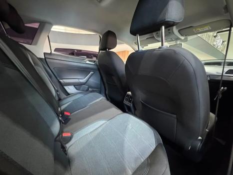 VOLKSWAGEN Nivus 1.0 4P FLEX 200 TSI COMFORTLINE TURBO AUTOM�TICO, Foto 13