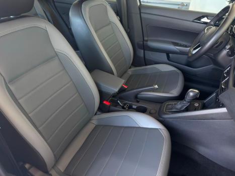 VOLKSWAGEN Nivus 1.0 4P FLEX 200 TSI HIGHLINE TURBO AUTOM�TICO, Foto 12