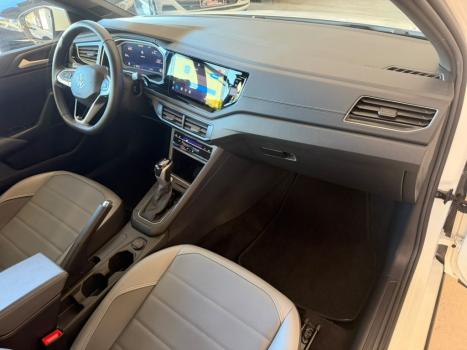 VOLKSWAGEN Nivus 1.0 4P FLEX 200 TSI HIGHLINE TURBO AUTOM�TICO, Foto 4
