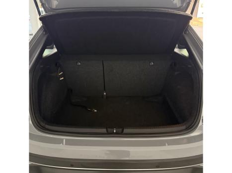 VOLKSWAGEN Nivus 1.0 4P FLEX 200 TSI HIGHLINE TURBO AUTOM�TICO, Foto 18
